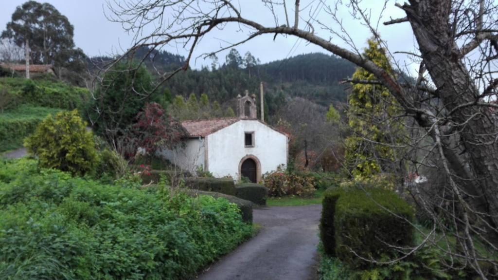 Trisqueles Y Buganvillas Villaviciosa  Exterior foto
